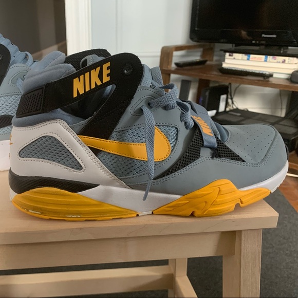 nike air trainer max 91 grey stone medium yellow
